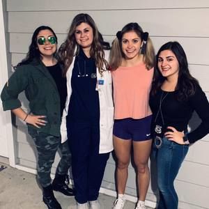 Meet your Posher, Gina